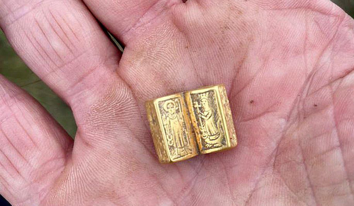 Metal detectorist finds small gold bible near York